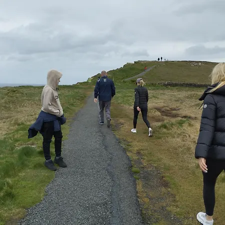 1 Coirneal Chearta *