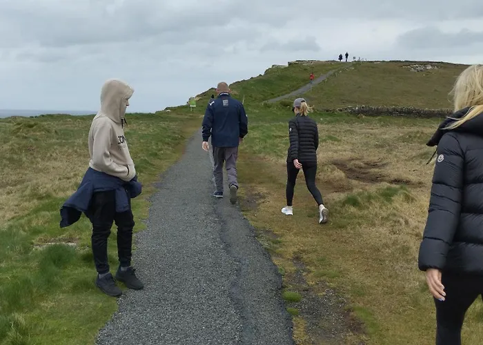 1 Coirneal Chearta *